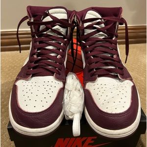 Air Jordan 1 Bordeaux/Metallic Silver White